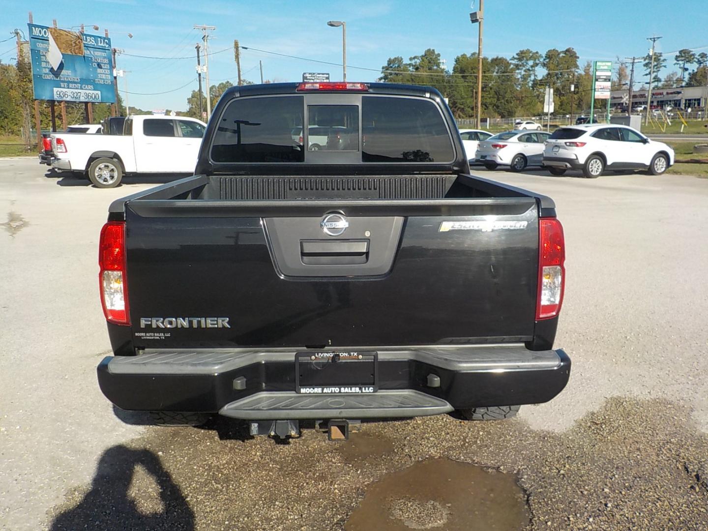 2016 Black /Black Nissan Frontier (1N6AD0ER1GN) , Automatic transmission, located at 1617 W Church Street, Livingston, TX, 77351, (936) 327-3600, 30.710995, -94.951157 - This truck would be great for a first time vehicle!! Or anything else for that matter - Photo#7